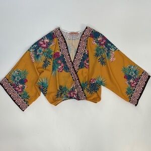 Flying Tomato Floral Blouse Women’s S/M Tropical Bohemian Resort Wear Vacation